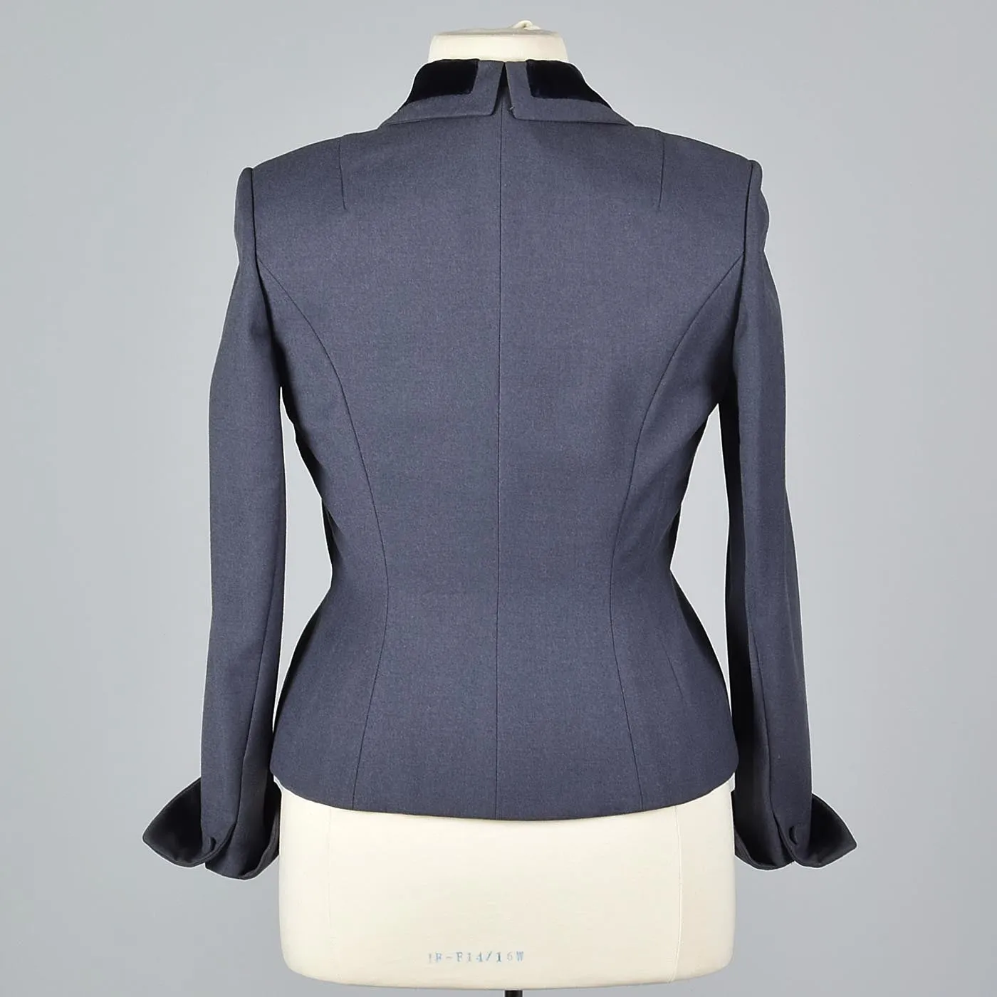 1950s Hourglass Gray Wool Jacket with Velvet Collar