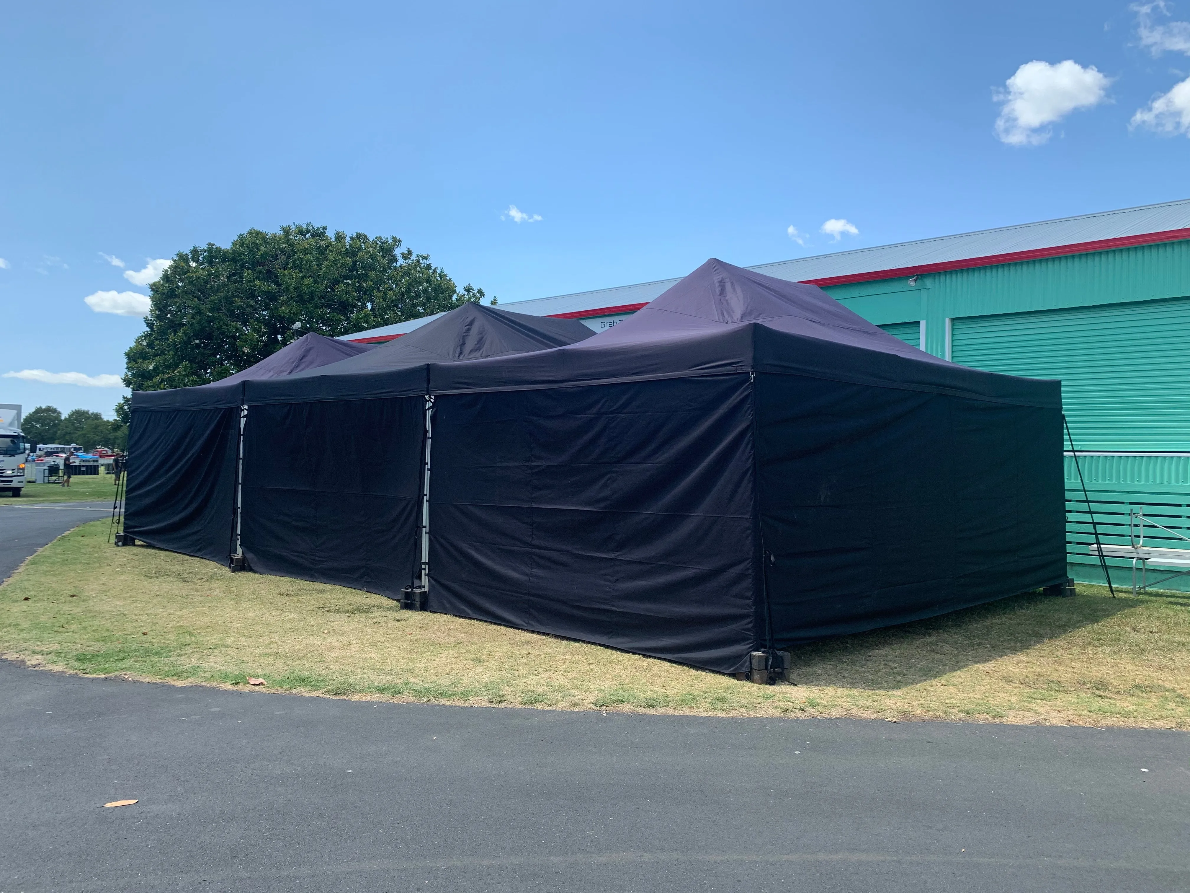 8x4m KNE Marquee = 32m2