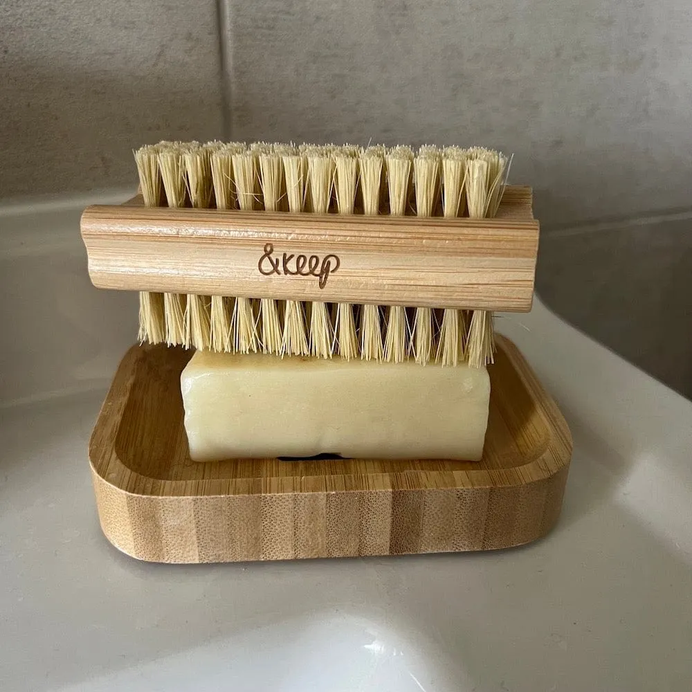 &Keep Bamboo & Sisal Nail Brush