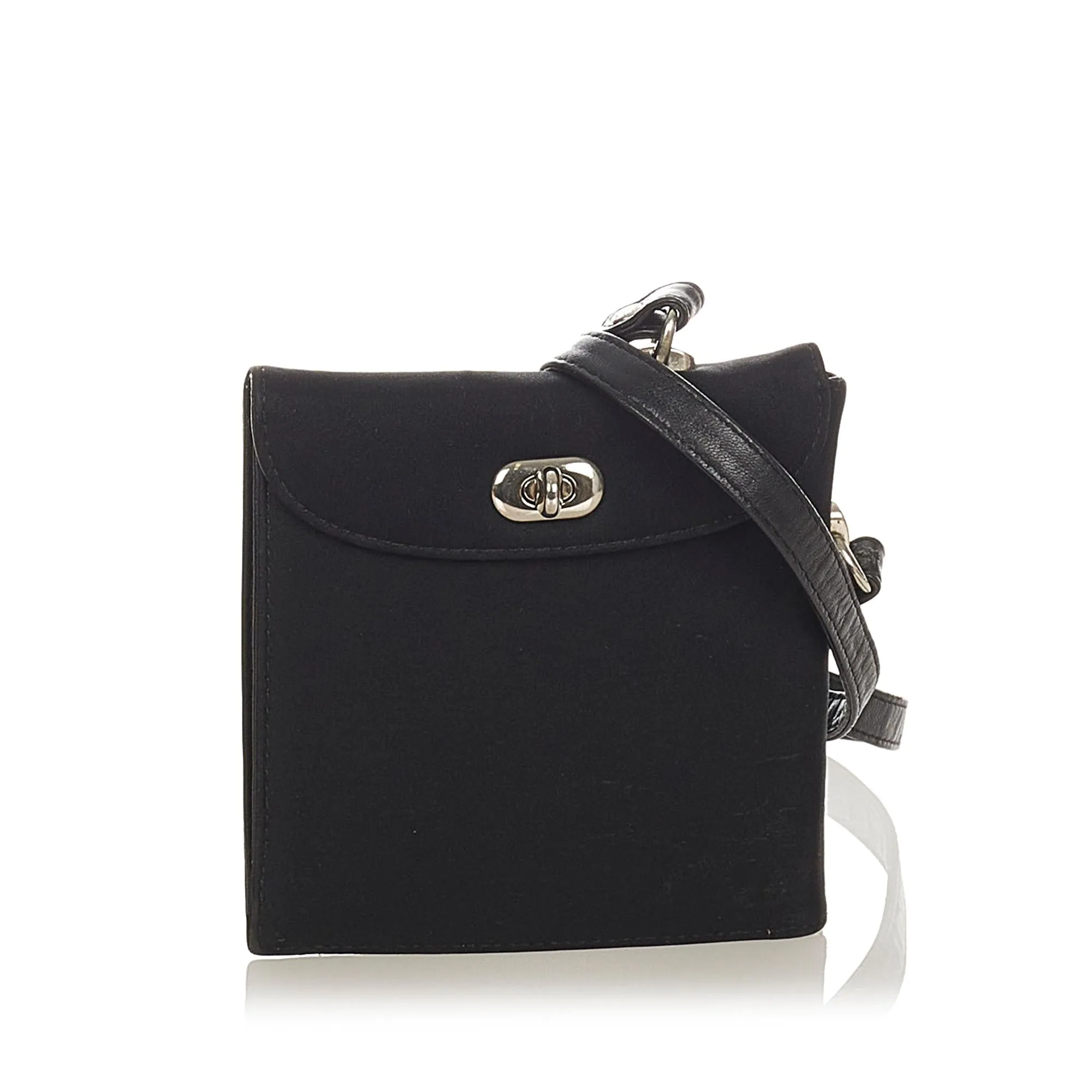 Fendi Leather Crossbody Bag (SHG-31860)