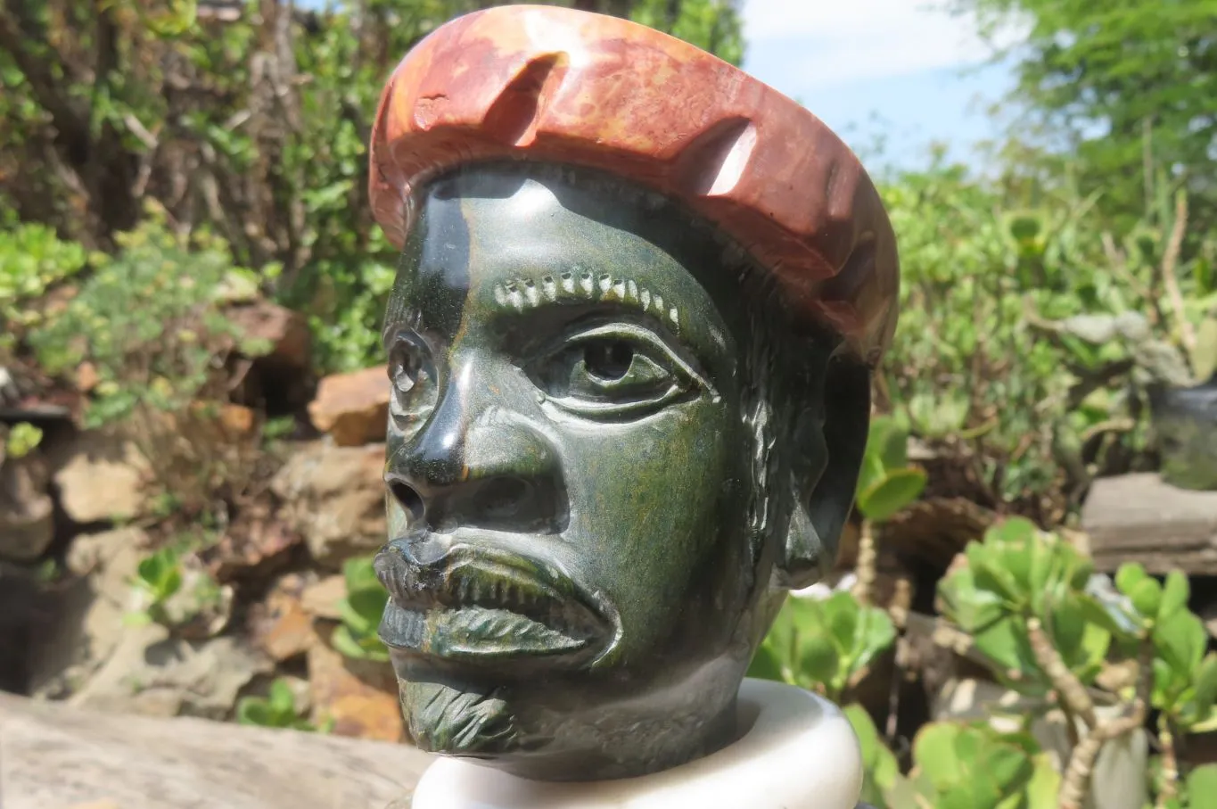 Hand Made Traditional African Bust Sculpture x 1 From Zimbabwe