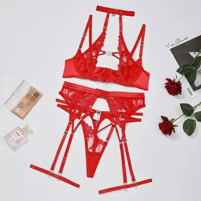 Love Drill Buckle Charming Cutout Embroidered Charming Lingerie Suit