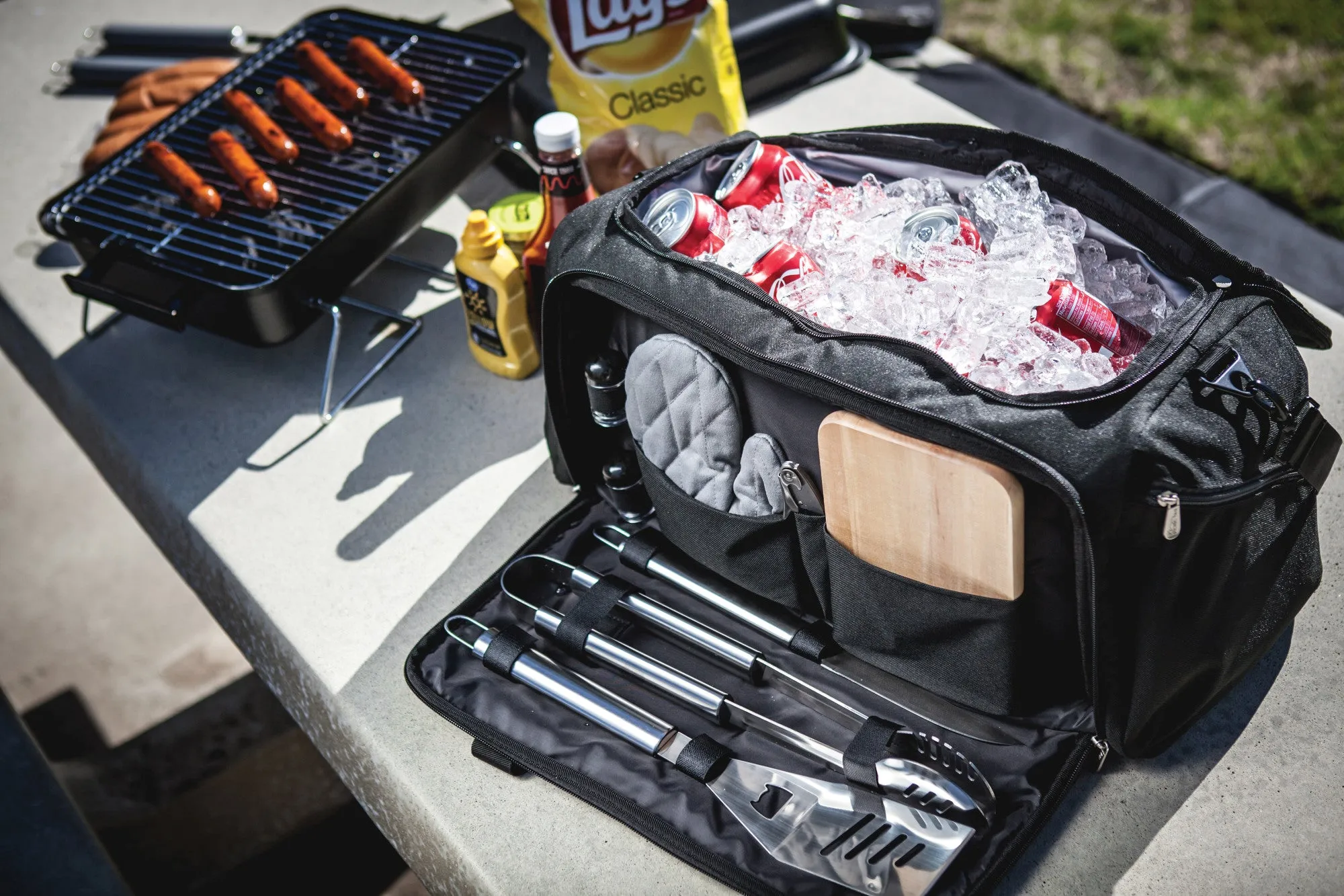 Maryland Terrapins - BBQ Kit Grill Set & Cooler