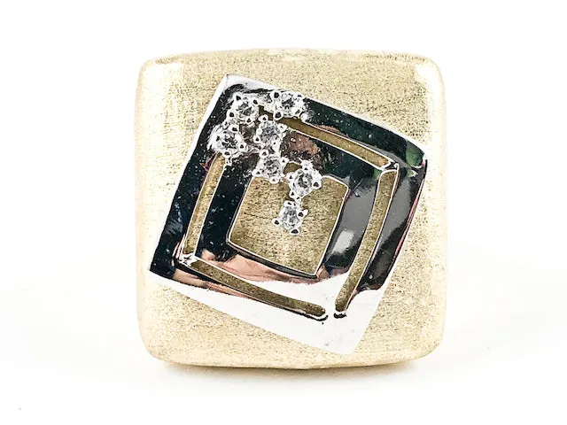 Nice Square Shape Center Diamond Shape Metallic Design Matte Brush Finish Gold Tone Brass Ring