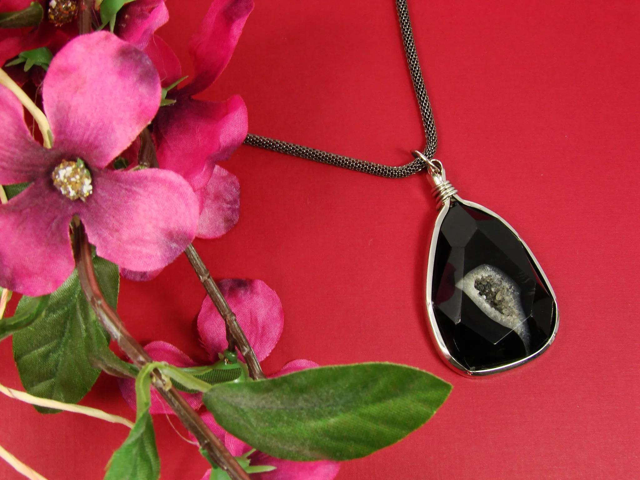 Unique Black Quartz Pendant Necklace