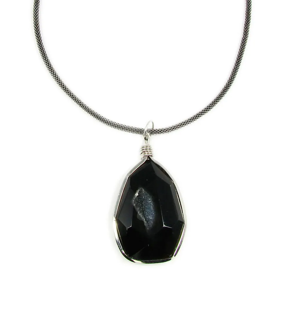 Unique Black Quartz Pendant Necklace