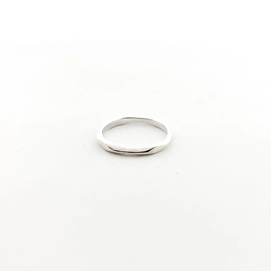 Unique Edge Ring | Silver