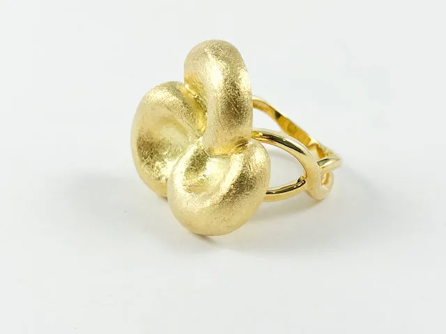 Unique Swirl Design Yellow Gold Brass Ring